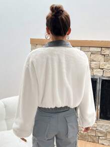 SHEIN EZwear Chữ cái & Dấu sao Thêu Cổ áo tương phản Thả vai 	
Fuzzy Áo khoác - trắng - Xem 2