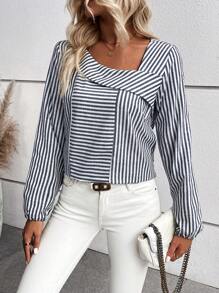 SHEIN LUNE Blusa con estampado de rayas de cuello asimétrico - Azul y blanco - Ver 4