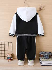 SHEIN Young Boy Letter Graphic Two Tone Hooded Jacket & Sweatpants Without Tee - Multicolor - View 2