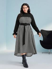 Mulvari Talla grande Vestido con cinturón con estampado de pata de gallo de peluche puño - Negro - Ver 4