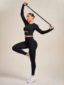 SHEIN Daily&Casual Cut Out Front Thumb Holes Sports Set - Black - View 5