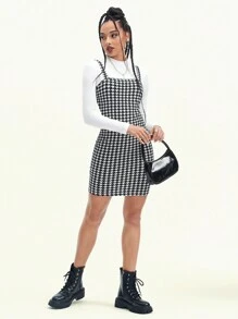 SHEIN EZwear Ribbed Knit Tee & Houndstooth Cami Dress - Black and White - View 5