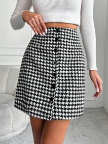 RueChic Houndstooth Print Button Front Tweed Skirt - Black and White - View 1