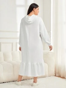 Mulvari 大碼人像圖案落肩袖荷葉邊抽繩連帽洋裝 - 白色 - 查看 2