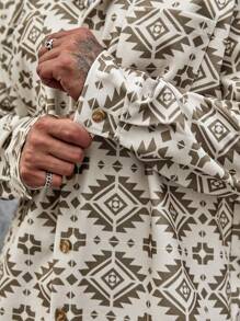 Manfinity Homme 男士大码滿版幾何圖案前排扣襯衫式夾克 - 彩色 - 查看 6