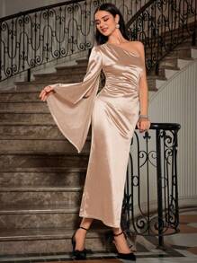 SHEIN BAE One Shoulder Cloak Sleeve Ruched Side Satin Bridesmaid Dress - Apricot - View 5