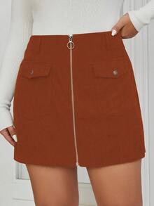 Flirla 大碼翻蓋口袋金屬圓環前拉鍊燈芯絨半身裙 - 棕色 - 查看 4