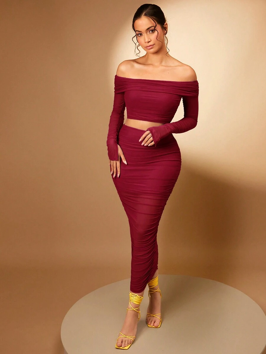 Silquee Gấp lại Off Shoulder Top Cây trồng & Xù Váy bút chì - Màu Đỏ Sâu - Xem 1