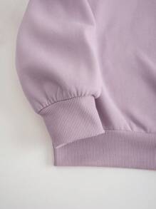 SHEIN EZwear 大碼標語和人物圖案加絨內裏運動衫 - 紫丁香色 - 查看 3