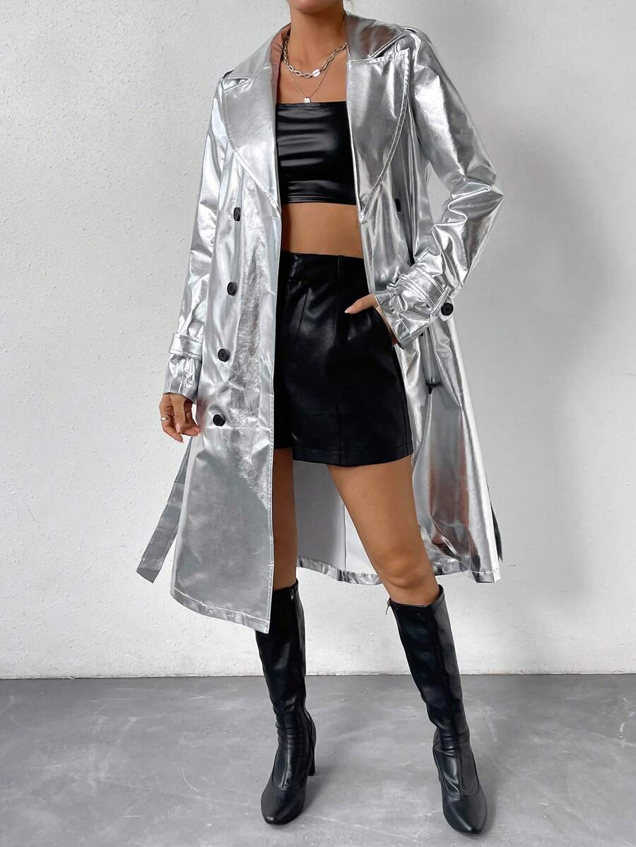 Allurite 雙排釦腰帶金屬質感風衣外套 - 銀色 - 查看 1