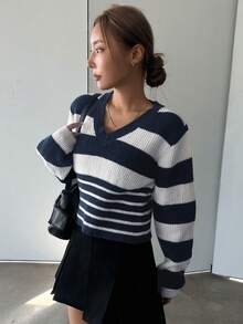 Dazy Star Women'S Striped Drop Shoulder Sweater - Navy Blue - View 4