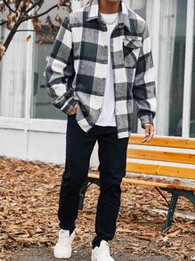 Manfinity Homme Nam Plus In kẻ sọc Túi có nắp Áo khoác kiểu sơ mi - màu đen - Xem 5