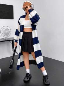 Flirla Cárdigan de hombros caídos en dos tonos de talla grande - Azul y blanco - Ver 4
