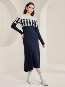 Seusyu Mẫu Geo Khối màu Đầm Áo len - Màu xanh hải quân - Xem 4