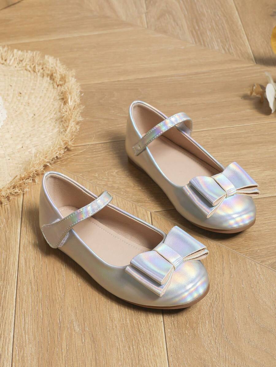Girls' Princess Stage Performance Shoes, Autumn/Winter, Korean Style, Silver Bow Knot Decoration, Flat Bottom, Soft-Sole, All-Match, Fashionable, For Children - Silver - View 1