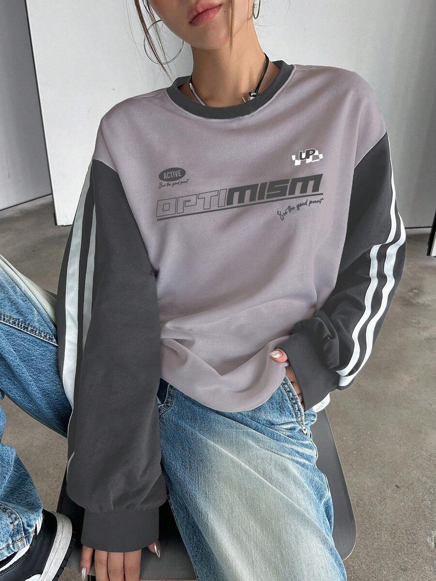 DAZY Đồ họa Chữ cái Tay áo tương phản Áo nỉ - Xám - Xem 1