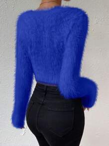 Allurite Jersey unicolor de cuello V crop de peluche