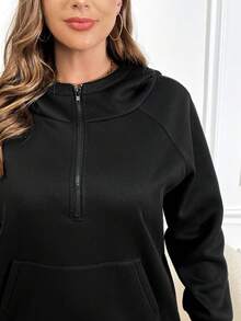 SHEIN LUNE Áo nỉ tay raglan có khóa kéo nửa thân, túi kangaroo, cỡ lớn. - màu đen - Xem 4