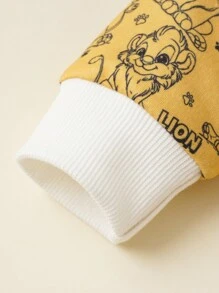 SHEIN 寶寶男孩2入組休閒街頭風格獅印長袖上衣和褲套裝,適合秋冬戶外活動