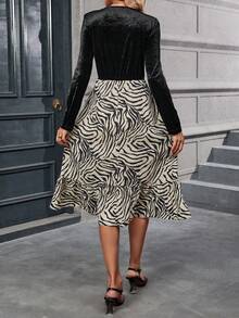 SHEIN Clasi Zebra Striped Ruffle Hem Velvet Dress Without Belt - Multicolor - View 2