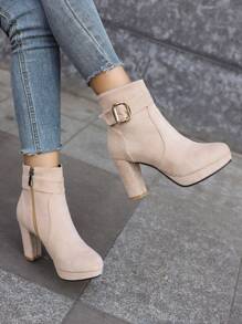 淺褐色的顏色短靴適用於秋冬特色防水防水台,粗跟高跟鞋&金屬質感扣飾 - 米色 - 查看 4