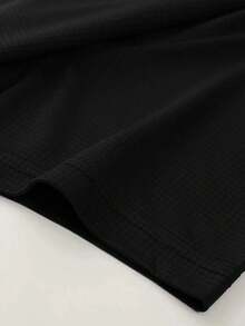 Running Men Letter Graphic Sports Tee - Black - View 3