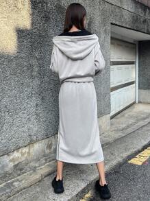 Dazy Star 拼接滾邊拉鏈開襟抽繩連帽衫和開衩短裙 - 淺灰色 - 查看 2