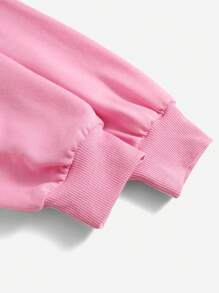 SHEIN EZwear Hơn Đồ họa ô tô và chữ cái Thả vai Áo nỉ - Hồng - Xem 4