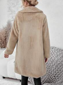 SHEIN Essnce Cổ áo Ngực đơn 	
Fuzzy áo - Màu Khaki - Xem 2