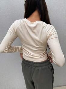 DAZY Áo thun crop top họa tiết chữ Colorblock, quần áo thu dài tay cho nữ - Màu be - Xem 2