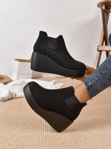 秋冬女装时尚大码新款黑色切尔西聚氨酯坡跟厚底防水踝靴和短靴，女靴