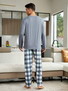 男士格紋和心形圖案長袖襯衫和褲子睡衣套裝 - 灰色 - 查看 3