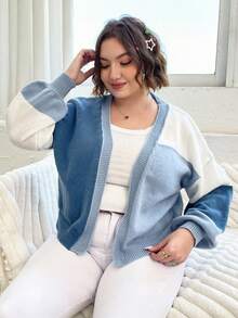 Flirla Cárdigan con bloque de color y hombros caídos talla grande - Azul - Ver 6