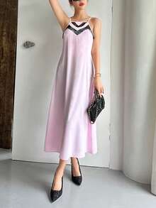 SHEINNeu Viền Lace tương phản Váy Dây - Màu Hồng baby - Xem 3