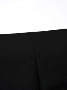 SHEIN LUNE Plus Solid Fold Pleated Shorts - Black - View 4