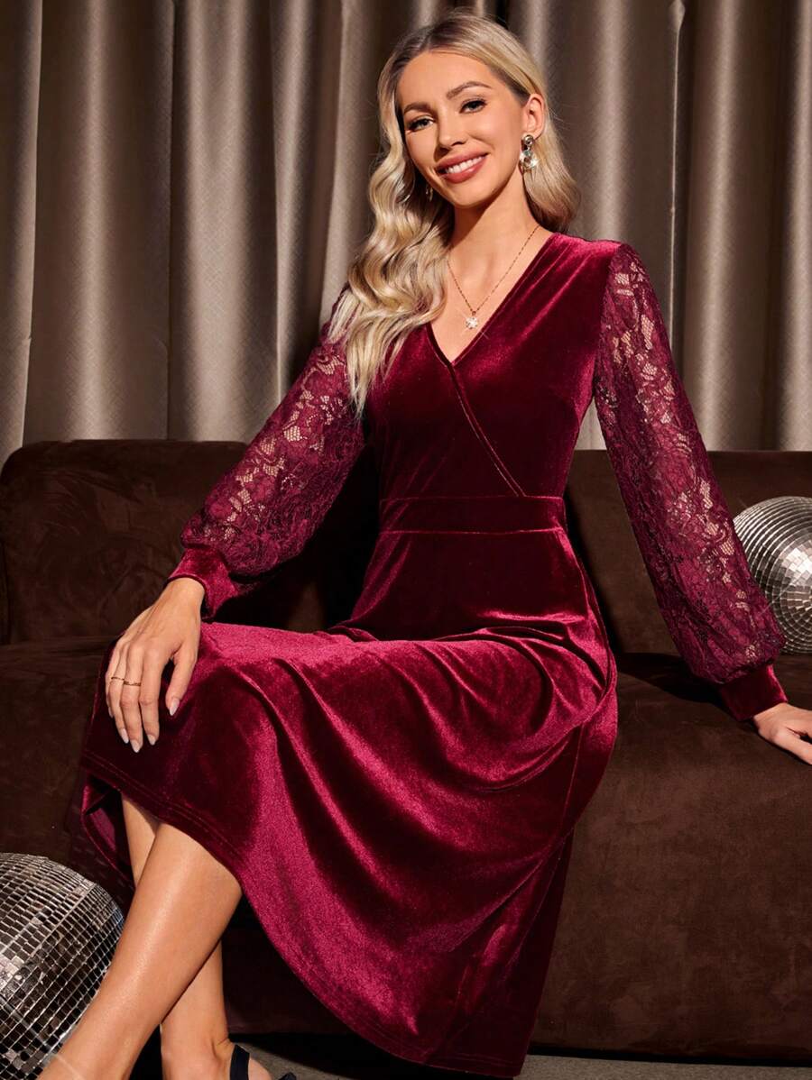 EMERY ROSE Váy thường ngày cổ chữ V chắp vá ren cho nữ có tay dài - Màu Đỏ Sâu - Xem 1