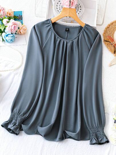 SHEIN Clasi Plus Sólido Manga De Encampanada Blusa