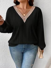 SHEIN Frenchy 加花边蕾丝花边灯笼袖 T 恤 - 黑色 - 查看 5