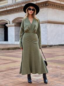 SHEIN Clasi Solid Batwing Sleeve Ruched Waist A-line Dress - Dark Green - View 1