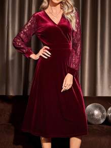 EMERY ROSE Váy thường ngày cổ chữ V chắp vá ren cho nữ có tay dài - Màu Đỏ Sâu - Xem 5