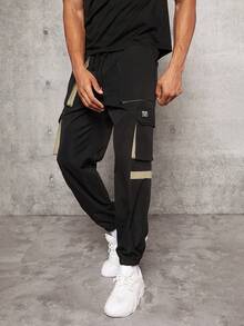 Manfinity RebelGame Men Contrast Panel Flap Pocket Side Drawstring Waist Cargo Pants - Khaki - View 4