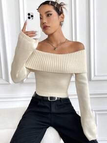 Flirla 翻领露肩喇叭袖短款毛衣、长袖上衣