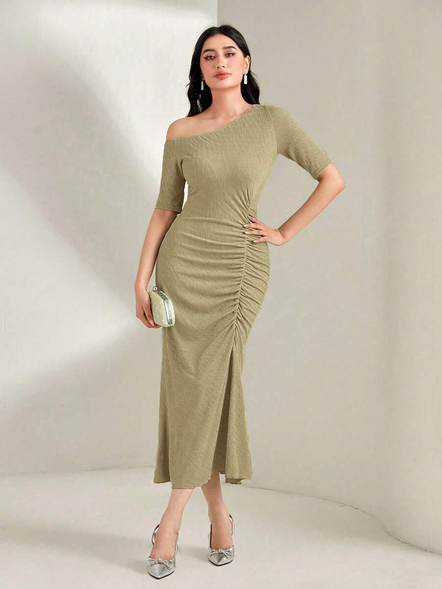 Modelyn Robe À Col Asymétrique À Ruché - Kaki - Voir 1