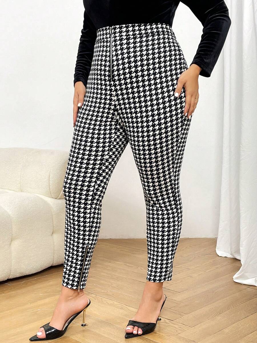 SHEIN Privé Talla grande Pantalones ajustados con estampado de pata de gallo cremallera - Blanco y Negro - Ver 1