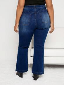 SHEIN CURVE+ 大尺碼高腰喇叭牛仔褲