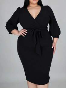 SHEIN Clasi 大碼交疊領腰帶緊身洋裝 - 黑色 - 查看 1