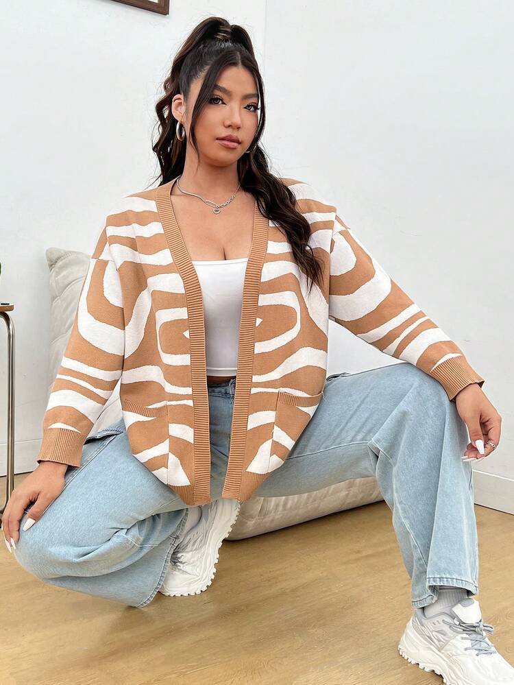 Plus Size Printed Cardigan