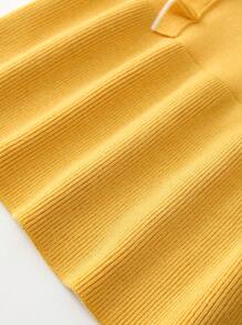 女嬰荷葉邊荷葉袖毛衣洋裝