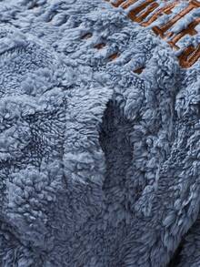 Áo nỉ lông cừu san hô ấm áp, họa tiết jacquard hình thoi, thêu chữ cho bé gái - Màu xanh lam - Xem 6