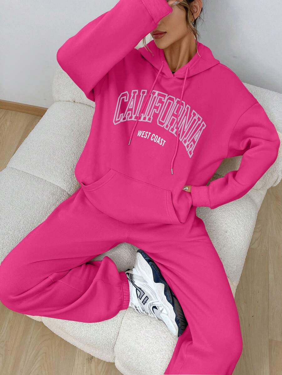 SHEIN Unity 字母圖案袋鼠口袋落肩袖抽繩連帽衫和運動褲 - 玫紅色 - 查看 1